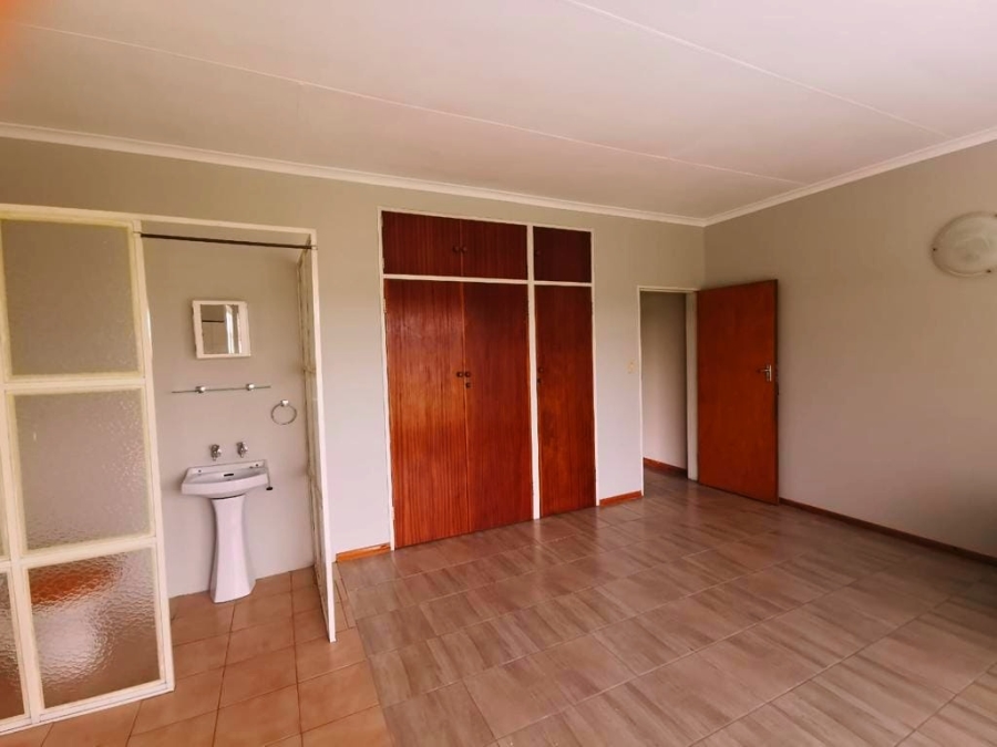 2 Bedroom Property for Sale in Wonderwater Free State